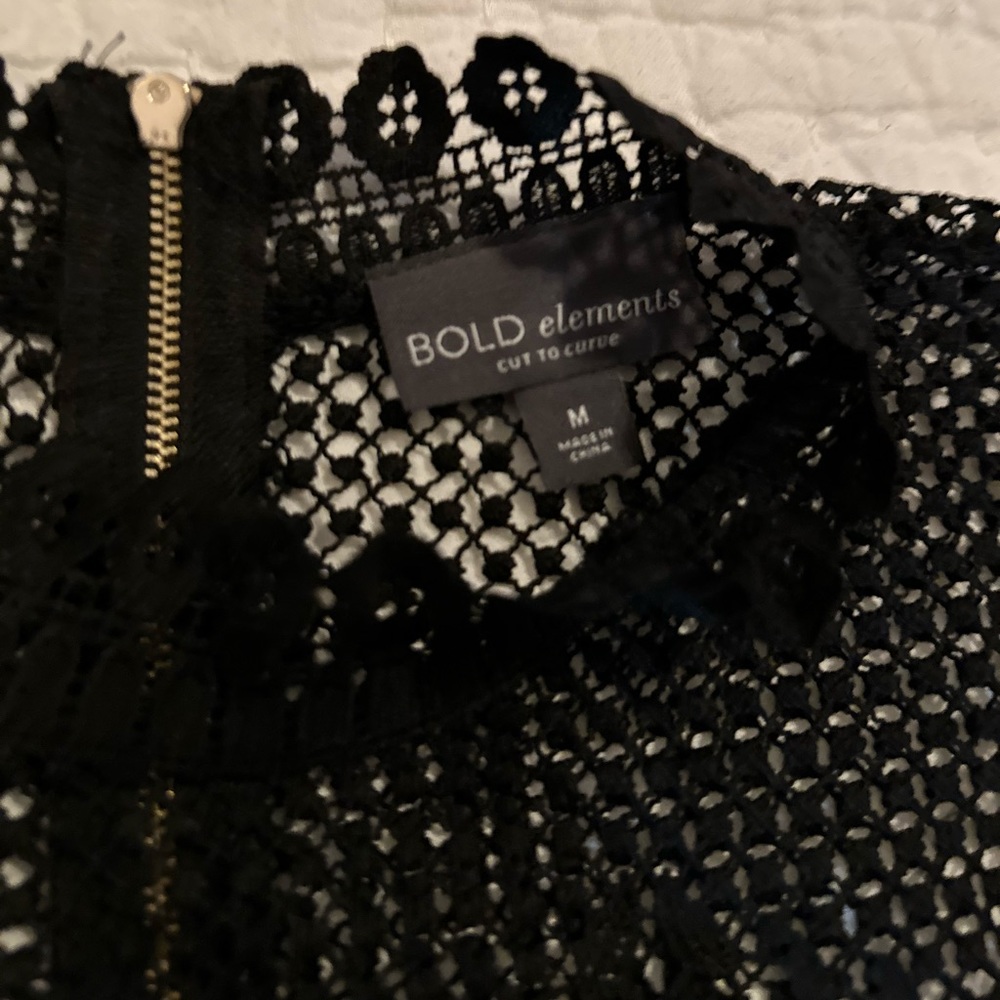 Beautiful black top medium size